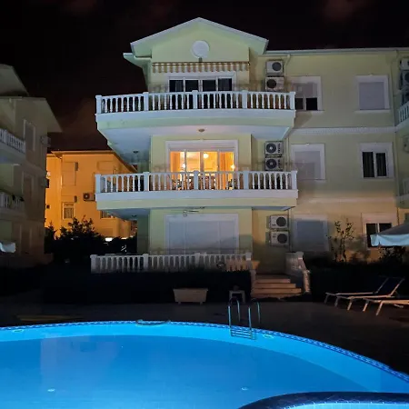 Fantastic Apt-2 Min Walk From Cent'r Antalya Region, Great For Golf Lovers