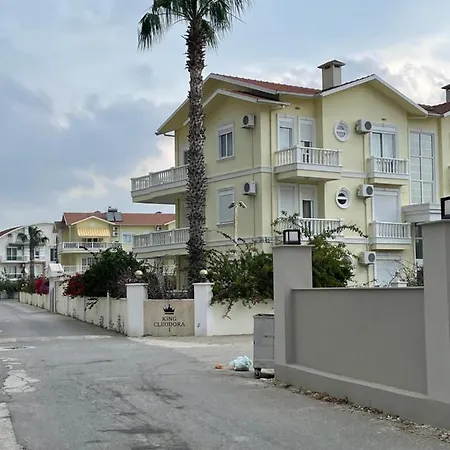 Fantastic Apt-2 Min Walk From Cent'r Antalya Region, Great For Golf Lovers Апартаменты *