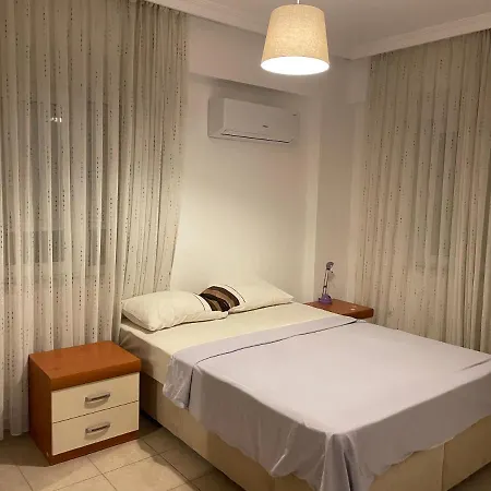 Fantastic Apt-2 Min Walk From Cent'r Antalya Region, Great For Golf Lovers Διαμέρισμα *