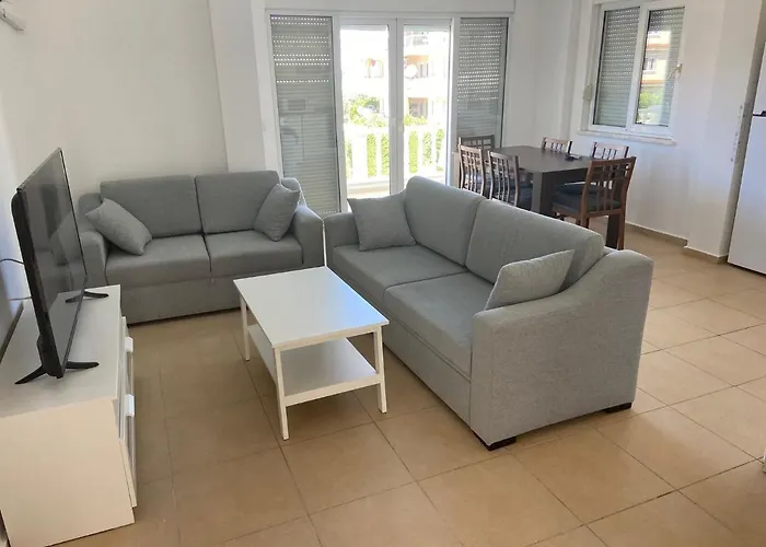 Fantastic Apt-2 Min Walk From Cent'r Antalya Region, Great For Golf Lovers