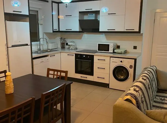 Fantastic Apt-2 Min Walk From Cent'r Antalya Region, Great For Golf Lovers * באלאק