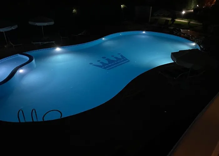 Fantastic Apt-2 Min Walk From Cent'r Antalya Region, Great For Golf Lovers Lejlighed